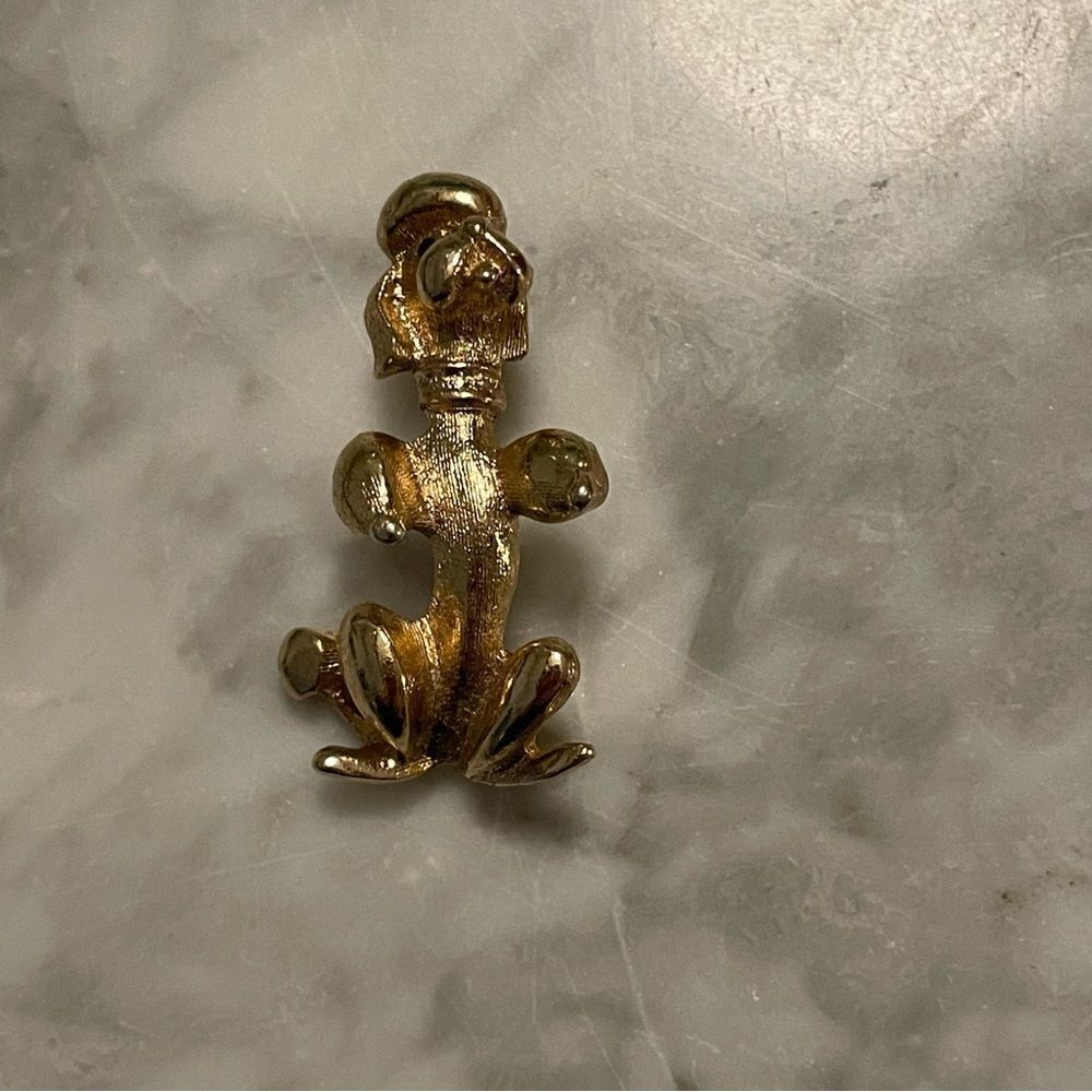 Vintage Sarah Coventry Gold Poodle Dog Pin Brooch